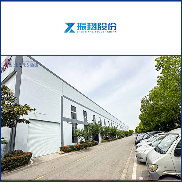 振翔车辆装备股份安装西朗铝合金卷帘门