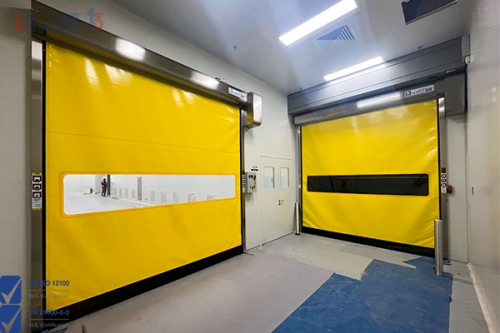 保障医疗设备生产环境？拉链快速门有何功能与优势