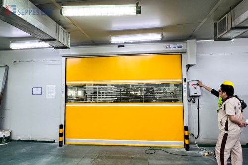 水性喷房pvc防爆快速门，高速启闭隔断，提升喷涂效率与安全