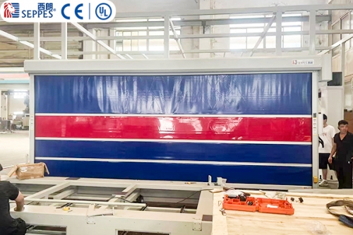 西朗品牌防弧光快速门落地沙特，赋能高端设备加工安全升级