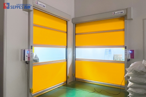 1500万元中国人民保险承保，五百强药厂车间西朗快速门替换平开门