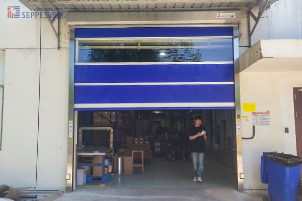 新宇航空制造安装西朗快速门