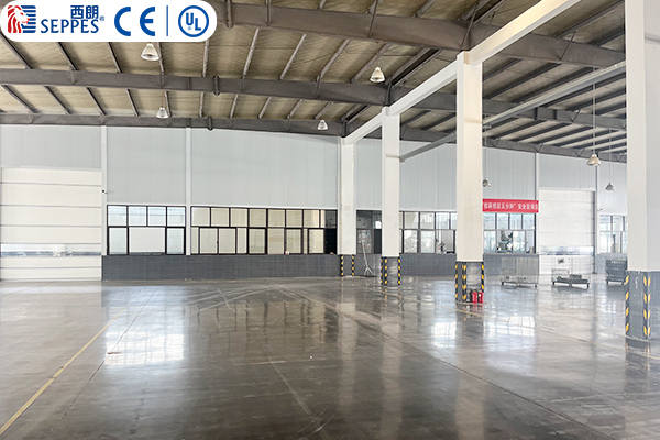 卡斯特金属制品安装西朗快速门