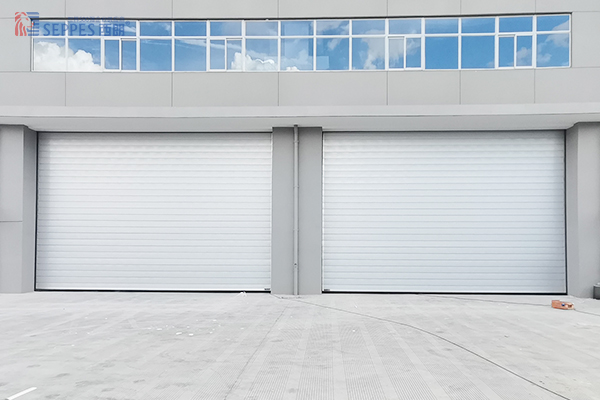 坚永科技物流出货口安装西朗涡轮硬质快速门