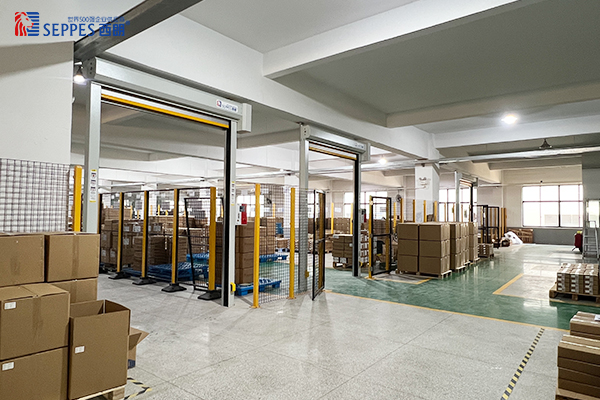 恒力精细弹簧车间通道安装西朗快速门 恒力精细弹簧车间通道安装西朗快速门