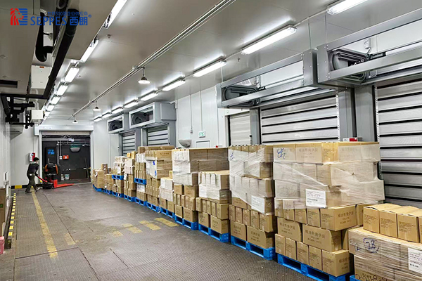 嘉里温控仓安装西朗涡轮硬质快速门