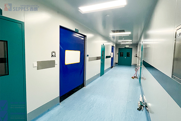 药厂洁净室的拉链快速门