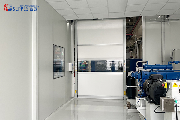 特瑞堡减振技术车间内部安装西朗快速门