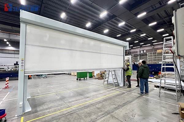 通快（中国）有限公司在视觉检测设备上安装西朗快速门