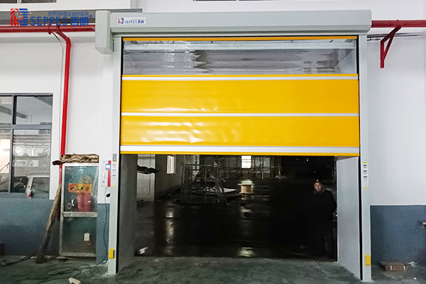 湖州复振纺织车间通道口安装快速门