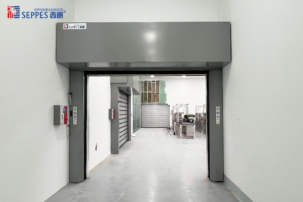 施耐博格（上海）传动技术安装西朗涡轮硬质快速门