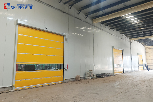 禾下土种业安装西朗快速门