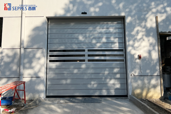 苏州金世博精密安装西朗硬质快速门