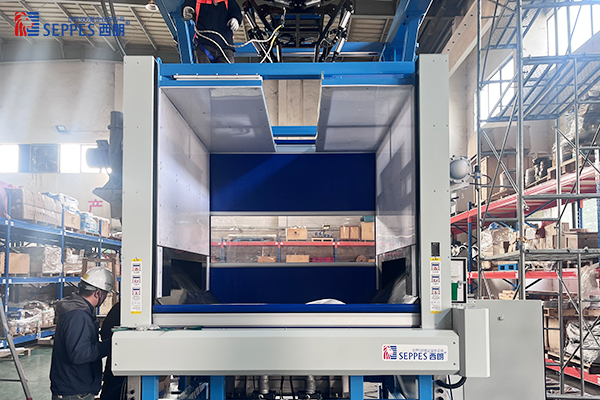 常州百利锂电复购西朗倒装快速门