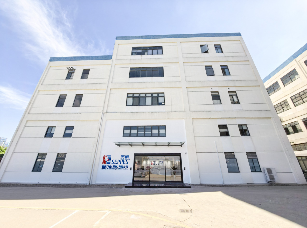 西朗门业（苏州）有限公司