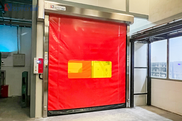 上好佳食品工厂安装西朗拉链快速门